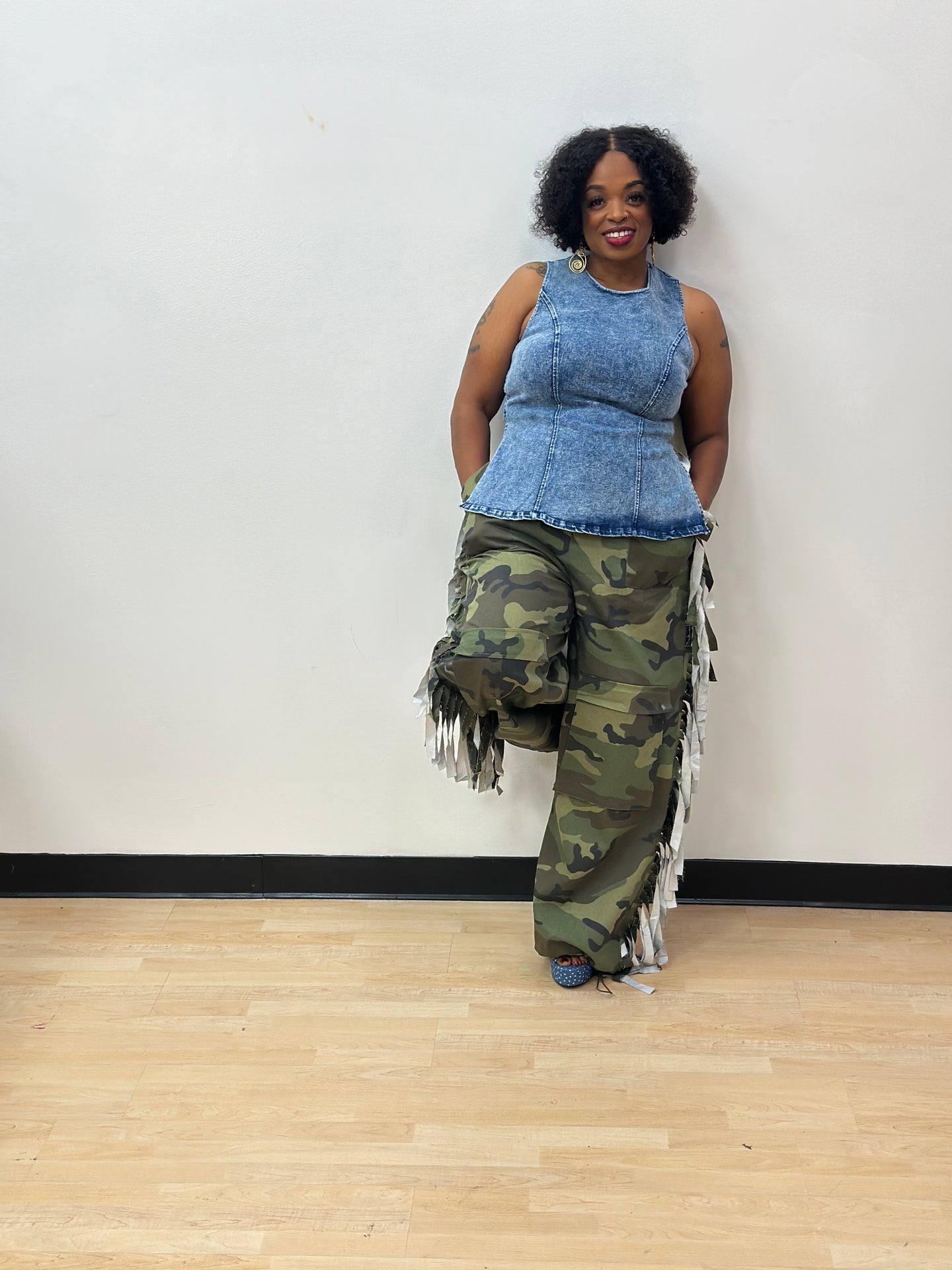 DECONSTRUCTED CAMO PLUS PANTS