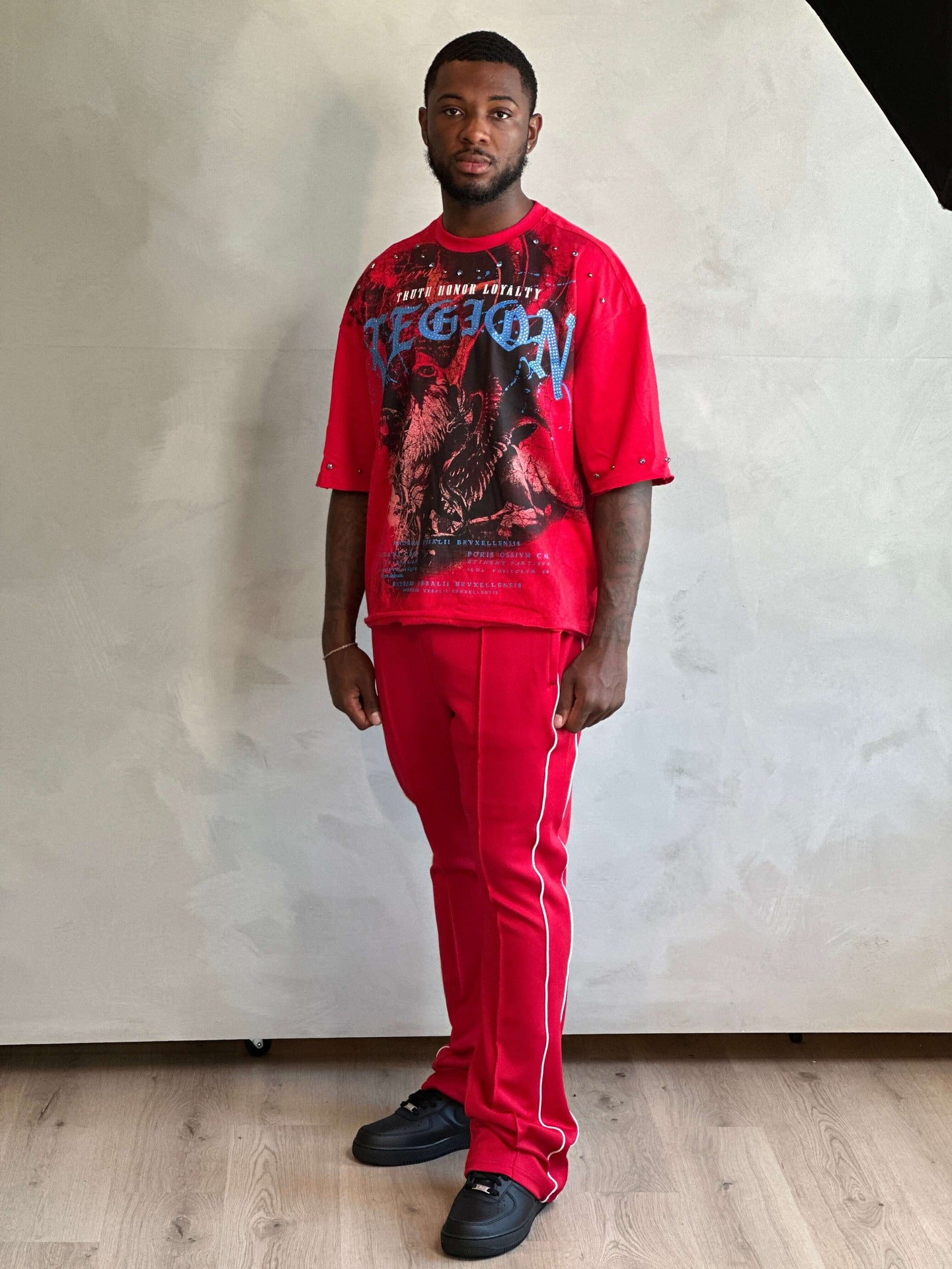 TRUTH HONOR LOYALTY CROP TSHIRT