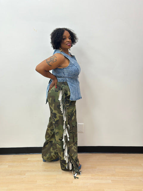 DECONSTRUCTED  CAMO PLUS PANTS