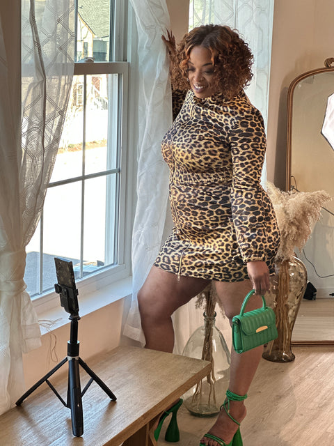 ELIZABETH TAYLOR DRESS